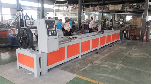 等離子相貫線(xiàn)設備